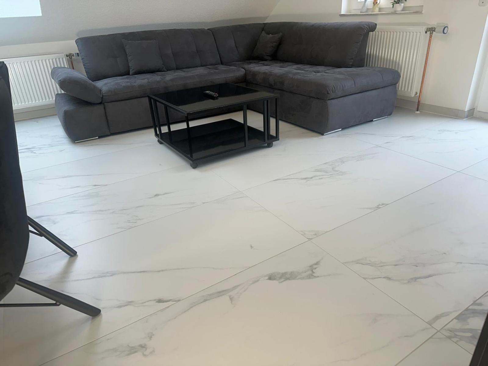 רויטלינגן Flexible, Schoene Und Gut Aussehende Feriensuite מראה חיצוני תמונה