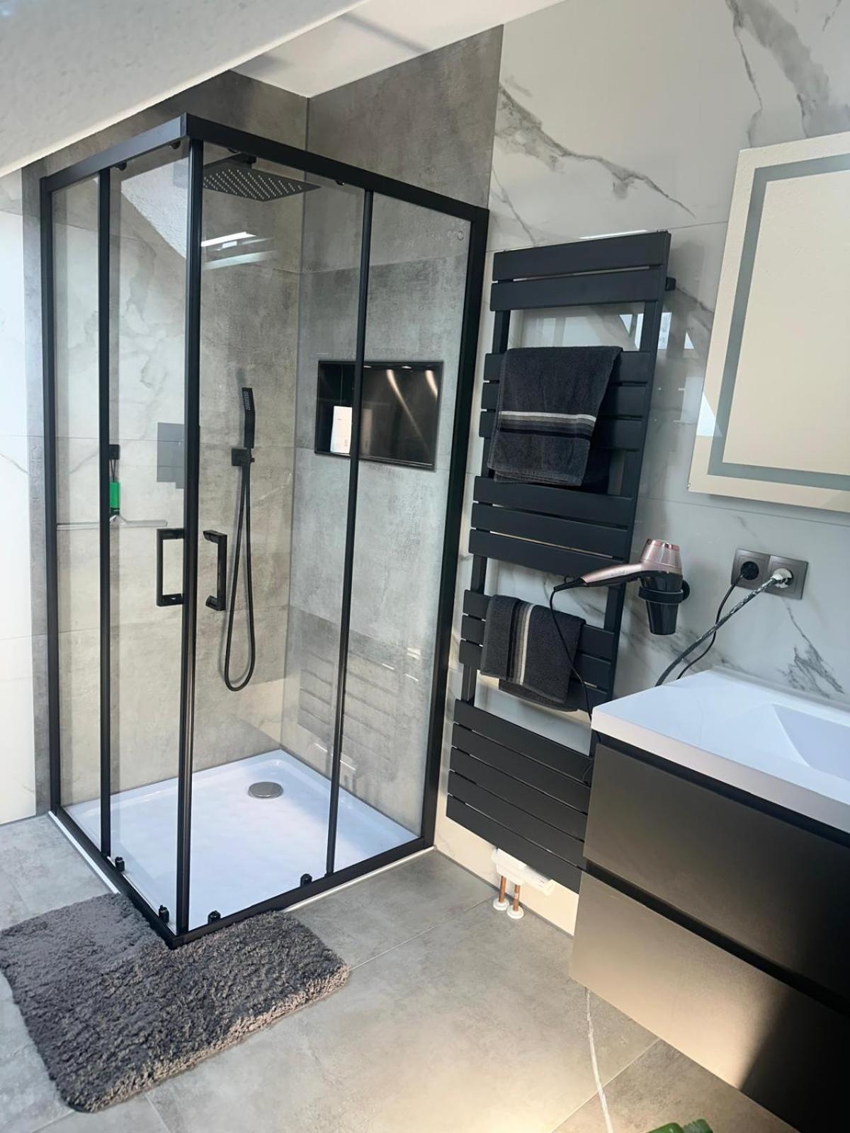 רויטלינגן Flexible, Schoene Und Gut Aussehende Feriensuite מראה חיצוני תמונה